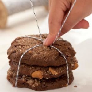 TOP-3-DELICIOUS-AND-HEALTHY-HOLIDAY-COOKIES|OUR-TOP-3-DELICIOUS-AND-HEALTHY-HOLIDAY-COOKIES|peanut-butter-chocolate-chewies|ko-kidz