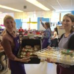 KO-KIDZ-JOINS-PURPLE-ASPARAGUS-FOR-HEALTHY-EATING-CLASSROOM-ADVENTURE!|purple-asparagus-volunteers